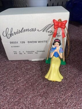 Christmas magic Disney Snow White Ornament
